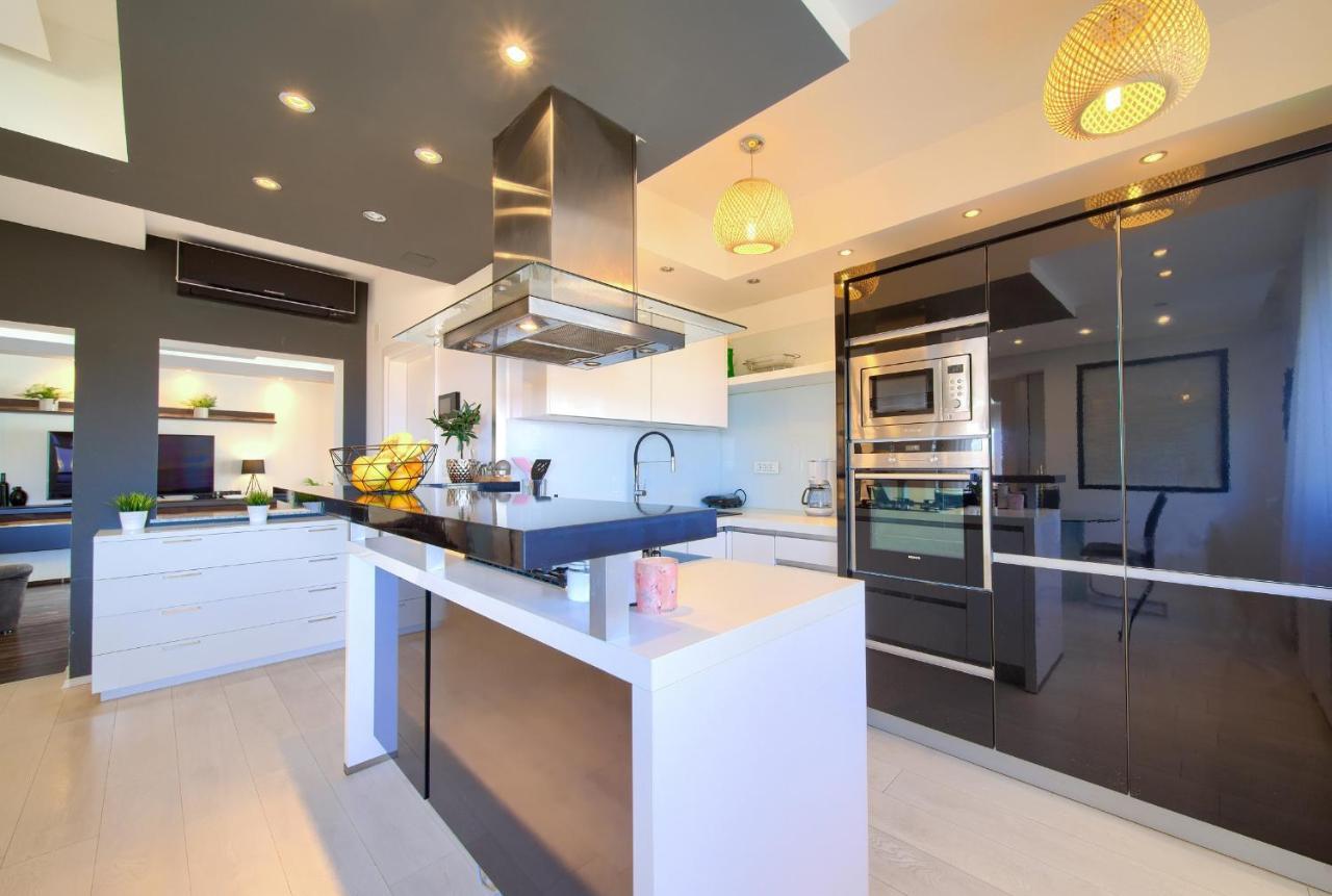 Luxury Apartments Vanessa, 奈维斯 外观 照片