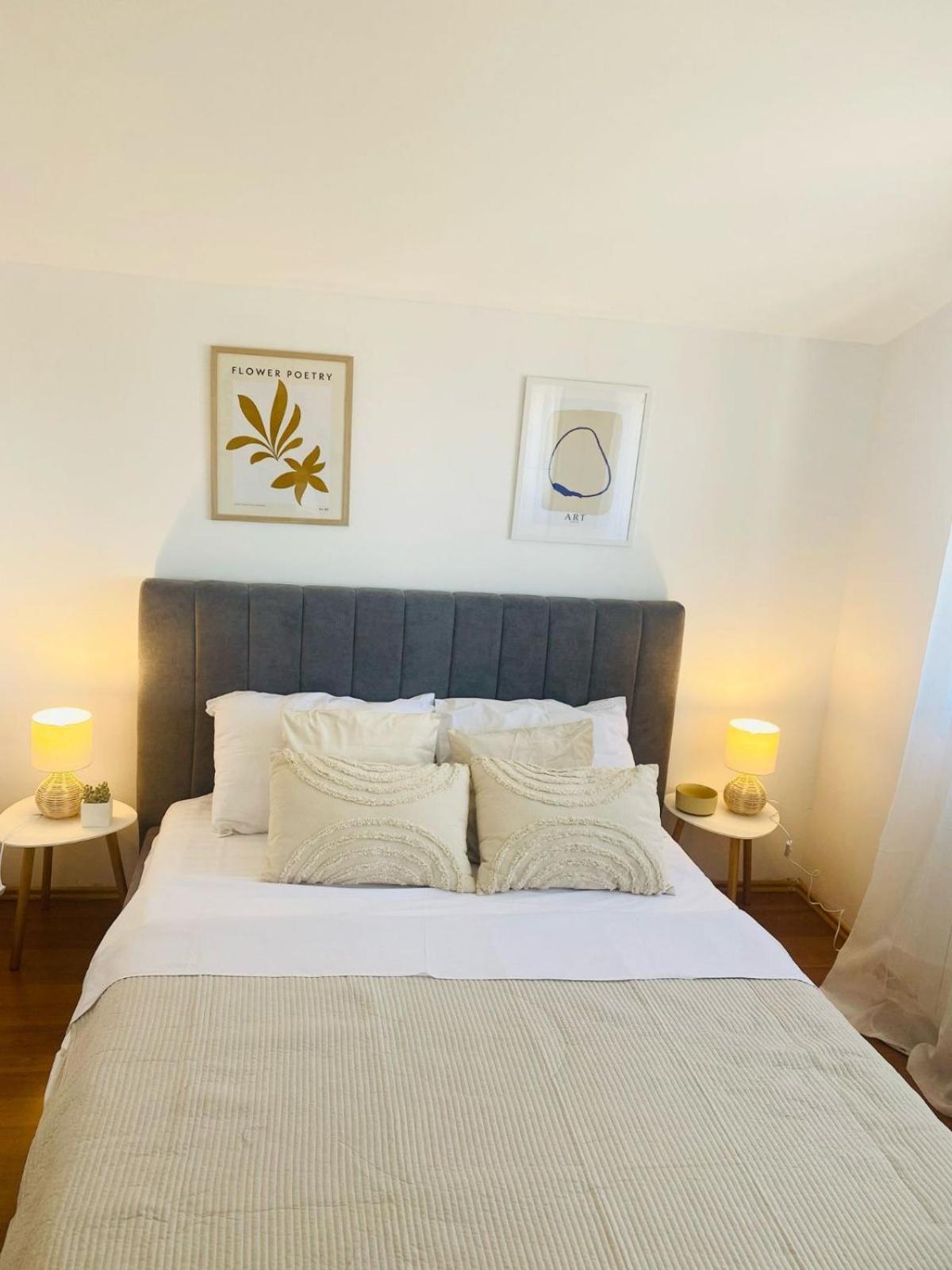 Luxury Apartments Vanessa, 奈维斯 外观 照片